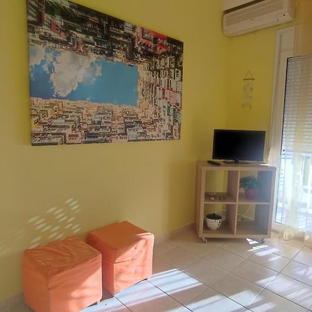 Cosy Apartment By The Sea メタモルフォシ エクステリア 写真